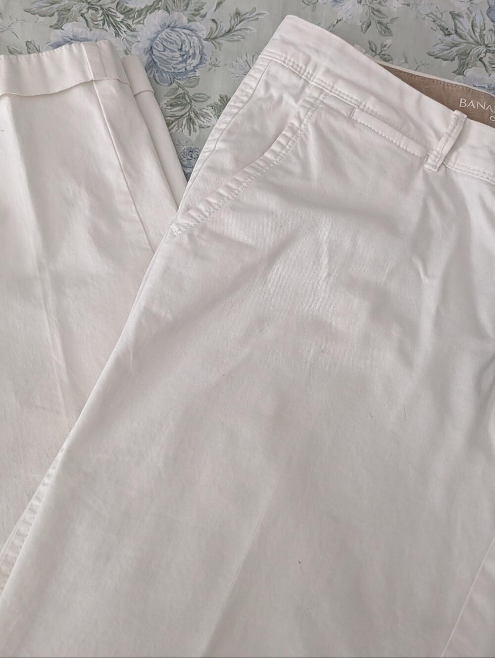 White City Chino